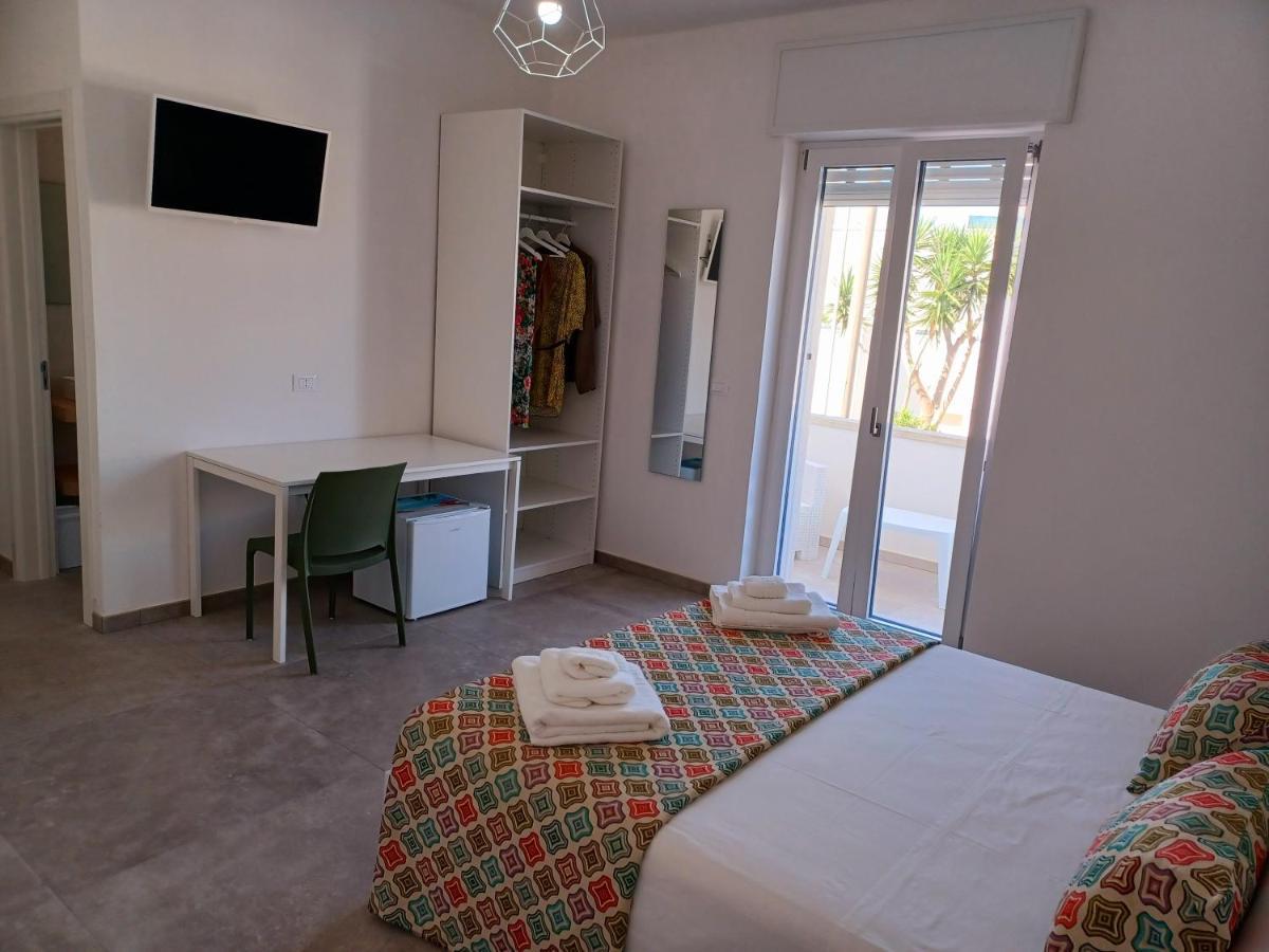 House Salento Central Rooms Torre San Giovanni Ugento Ngoại thất bức ảnh