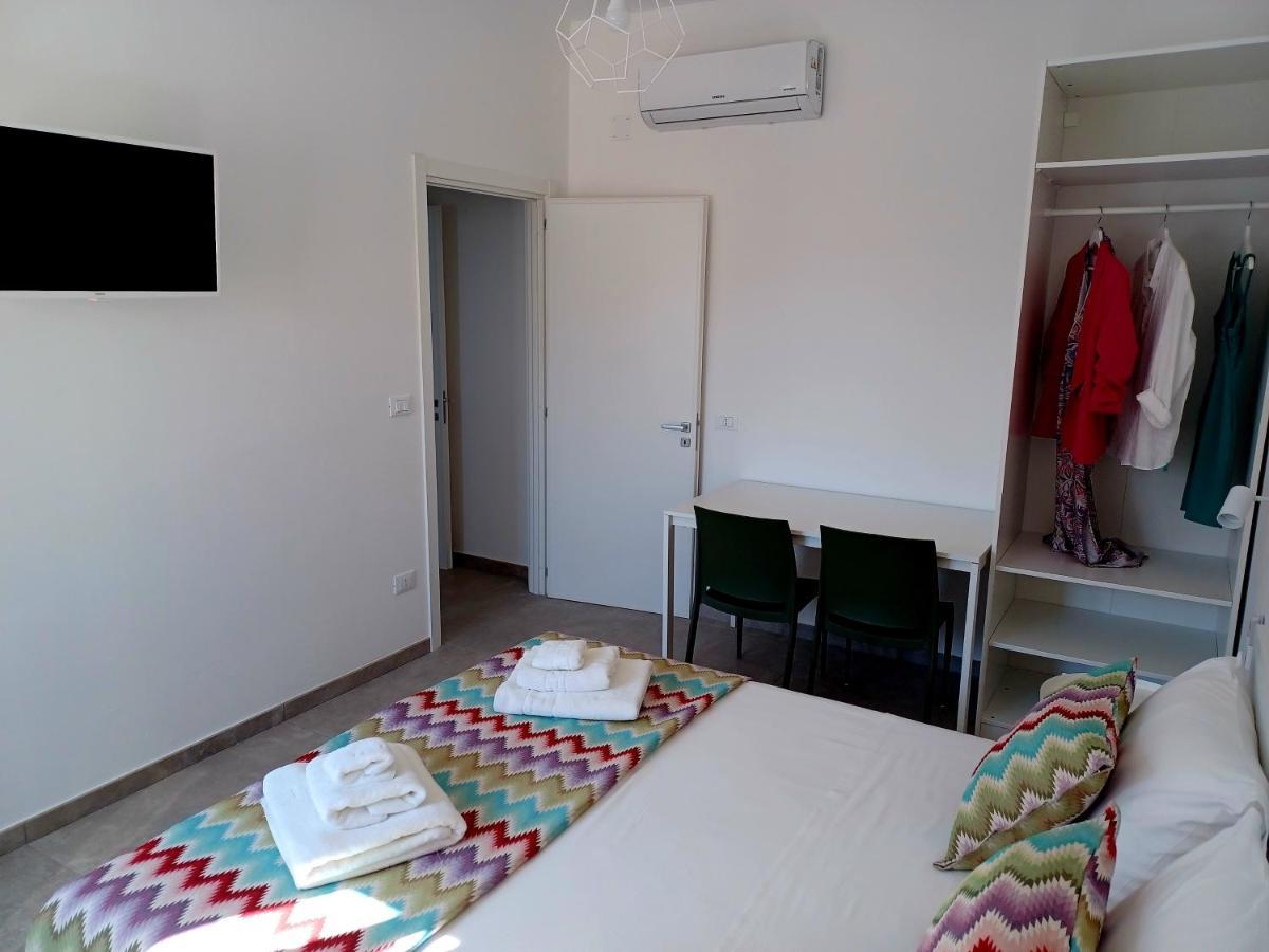 House Salento Central Rooms Torre San Giovanni Ugento Ngoại thất bức ảnh